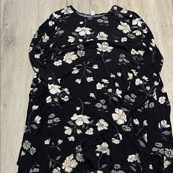 Floral Black and White Dress - Picture 1 of 2